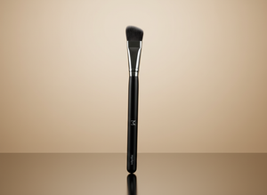 HIGHLIGHT & CONCEAL BRUSH