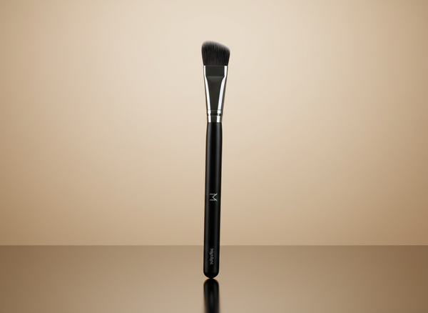 HIGHLIGHT & CONCEAL BRUSH